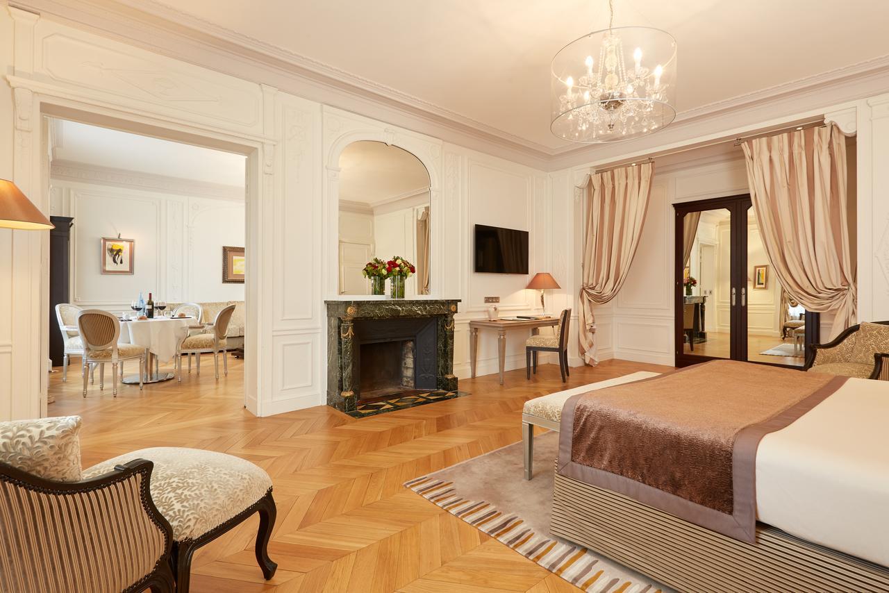 Majestic Champs Elysées Apartahotel 5*